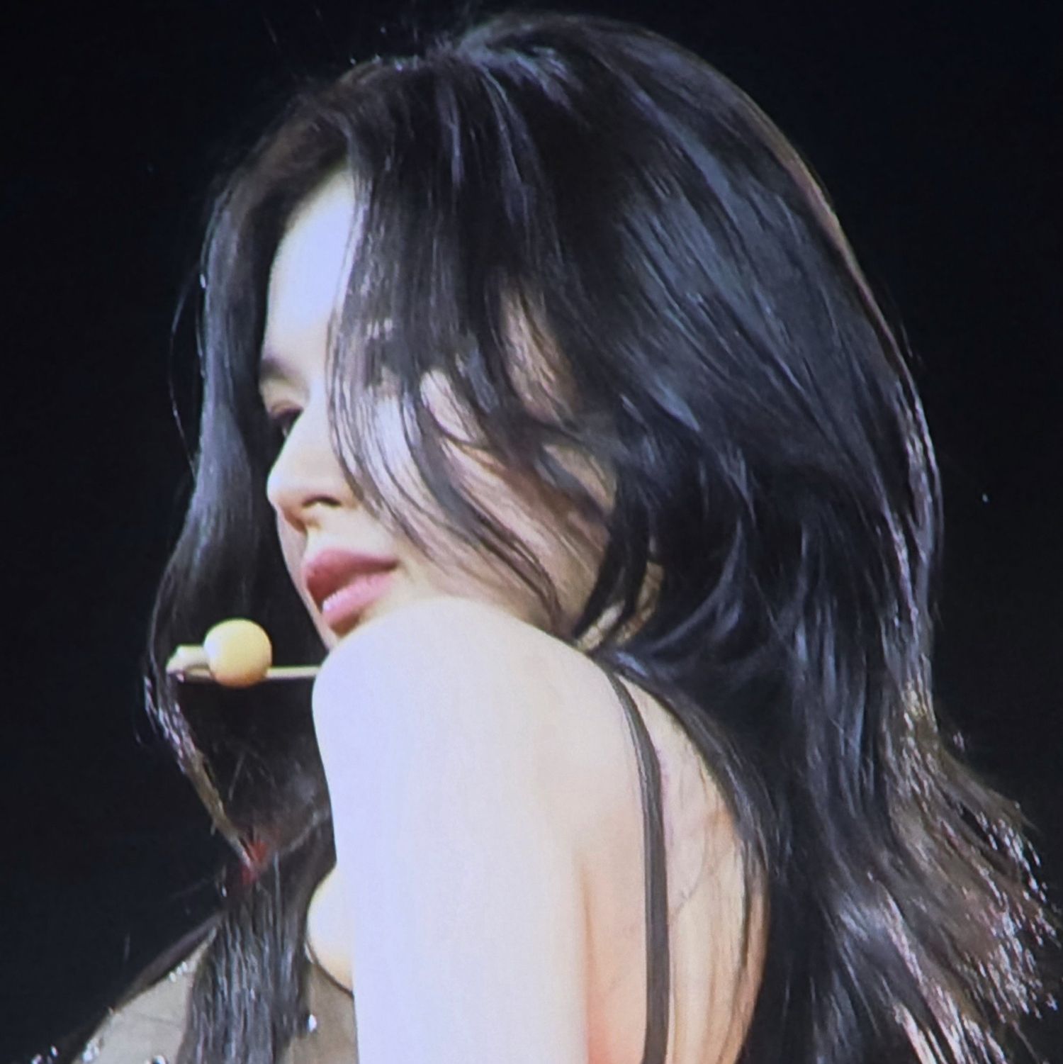 사나 (TWICE)의 비하인드 컷