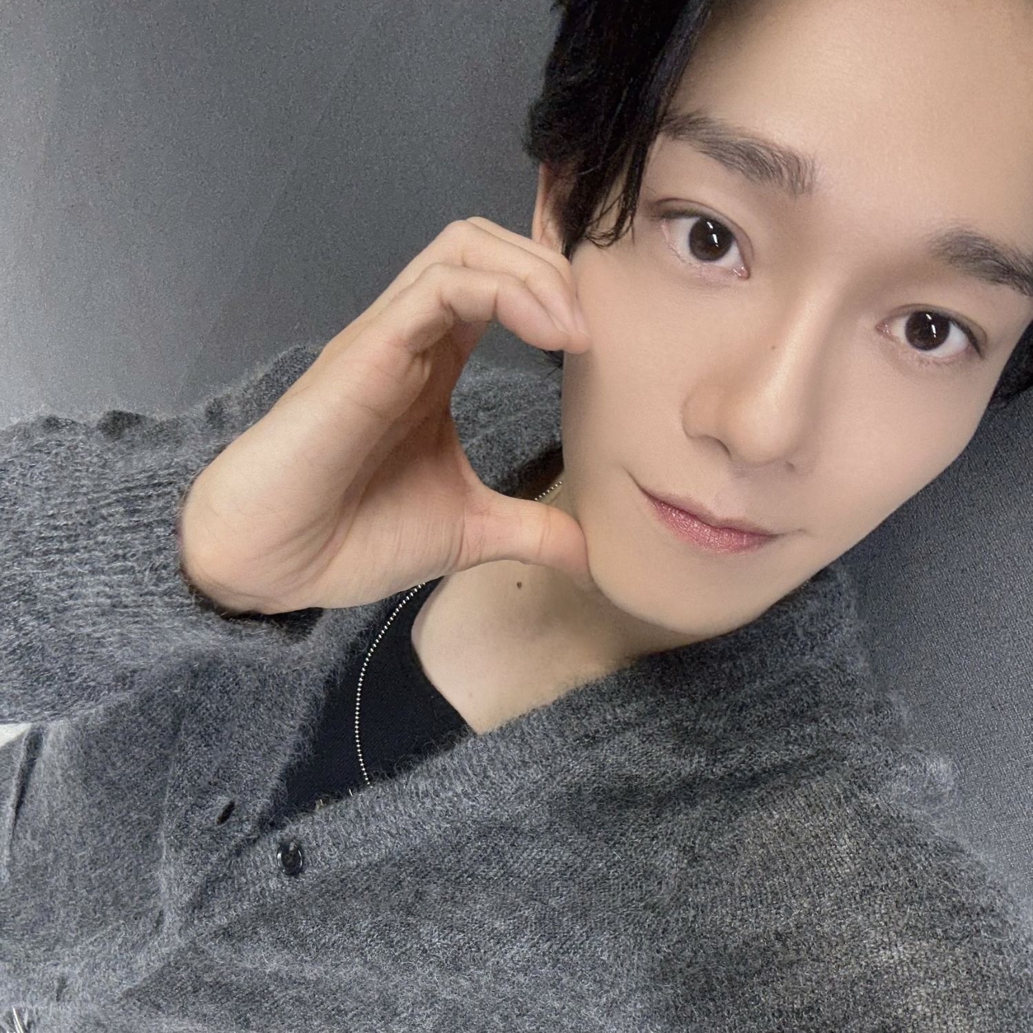 Behind-the-scenes cut of Chen (EXO)