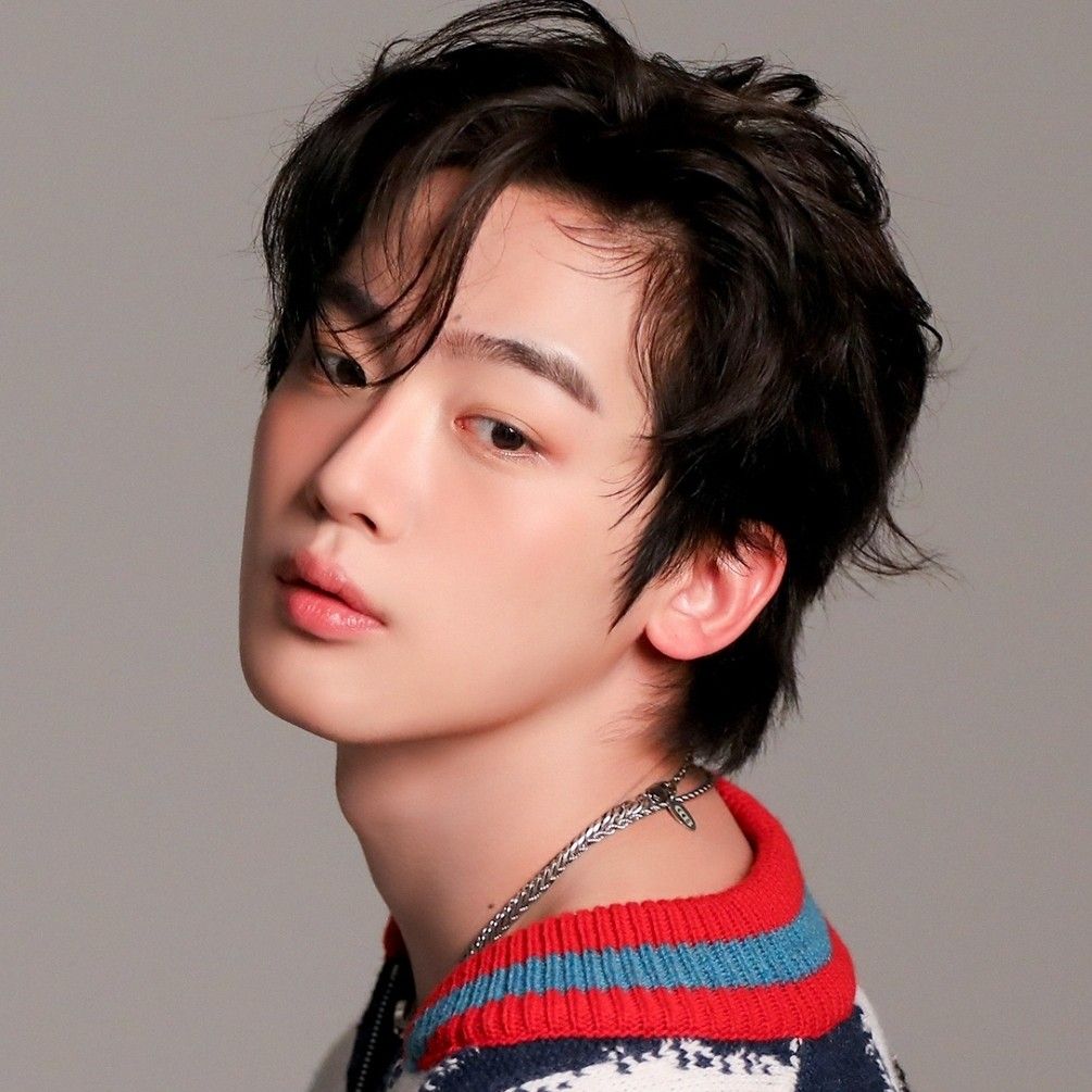 A moment captured by Kim Yohan (WEi)'s fan