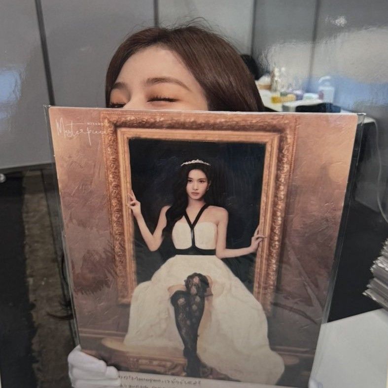 미나 (TWICE)의 최신 사진