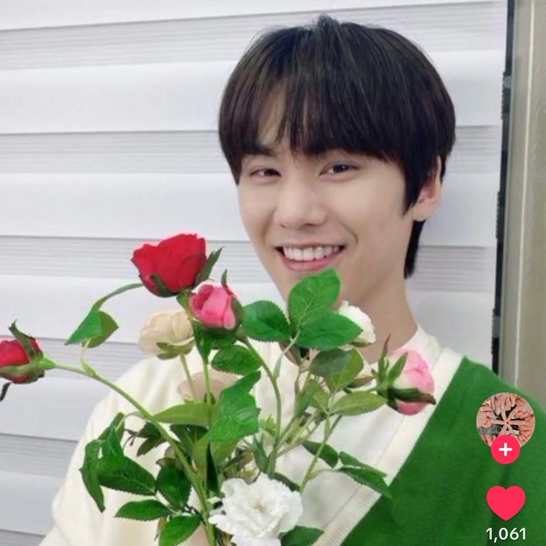 아스트로 최근 활동샷