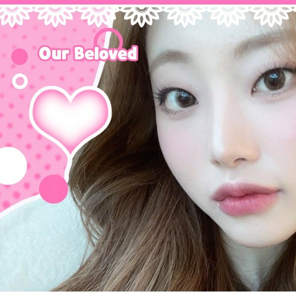 Signature photo of SHEON (Billlie) capturing their charm