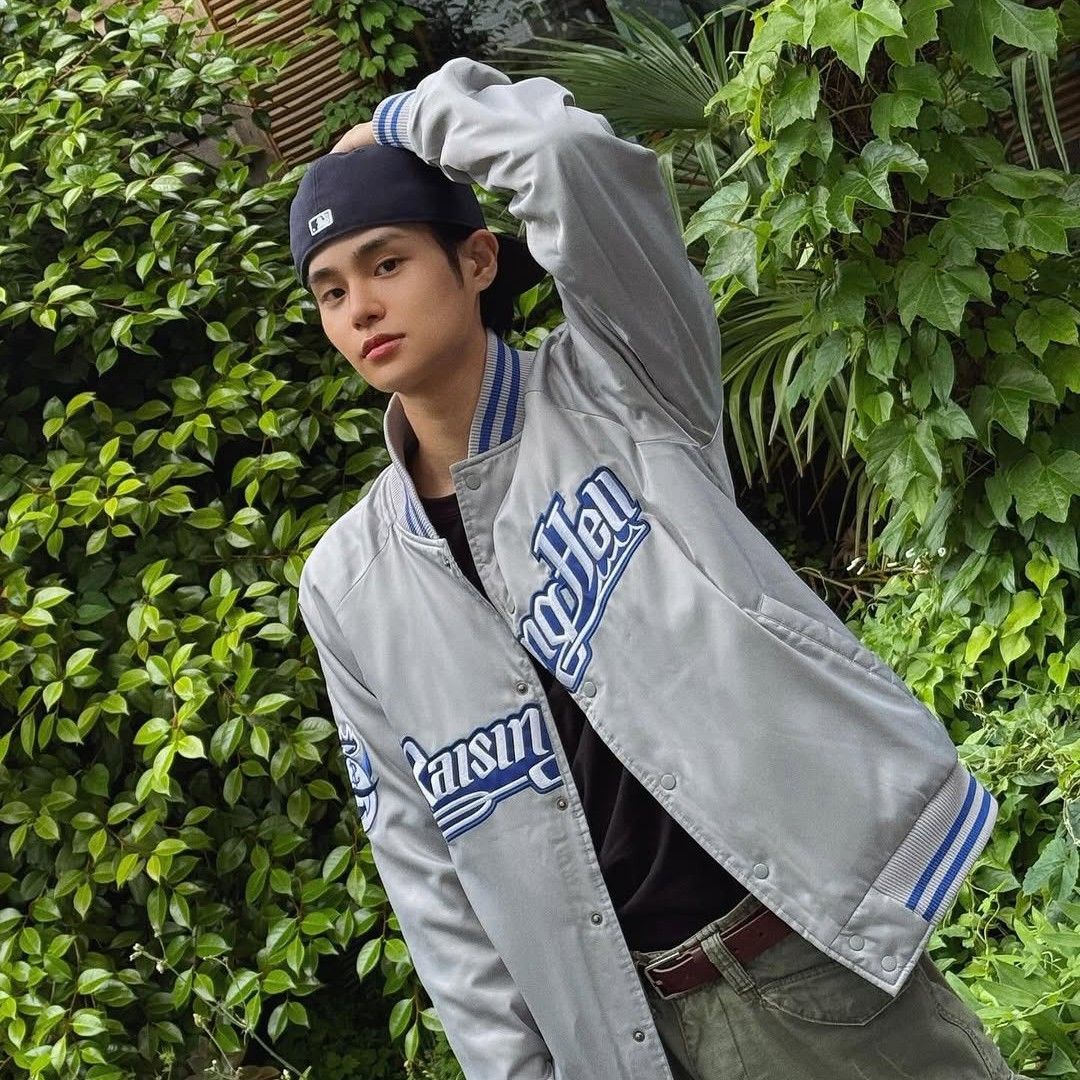 Latest photo of Lee Daehwi (AB6IX)