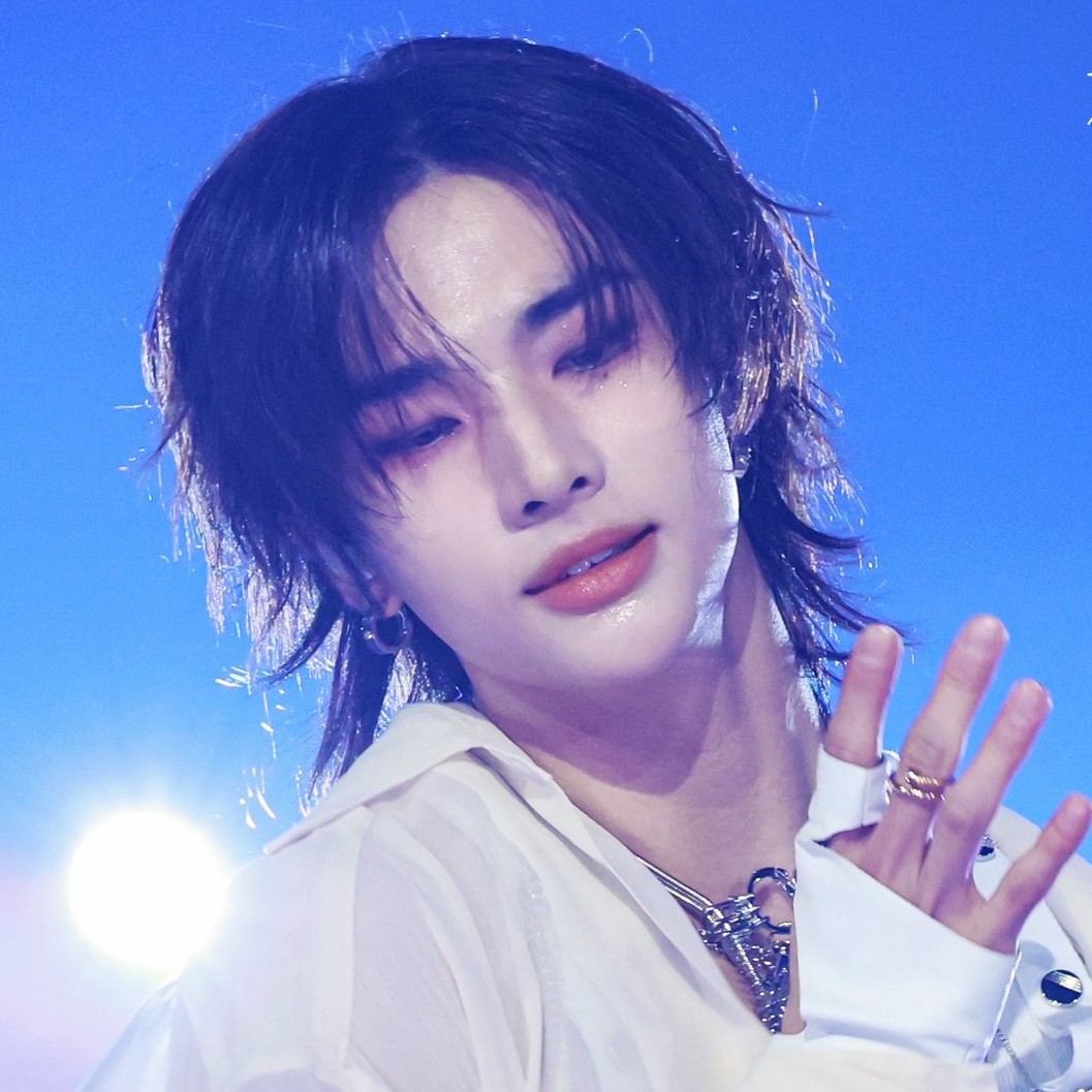 Latest photo of Hyunjin (Stray Kids)