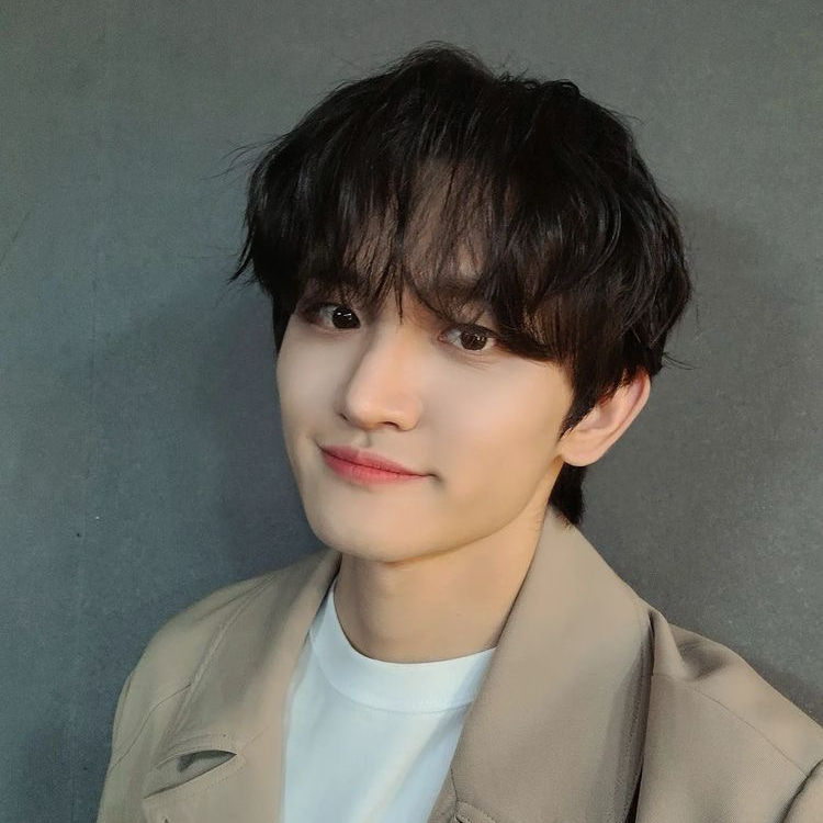 Behind-the-scenes cut of Cho Wonsang (LUCY)