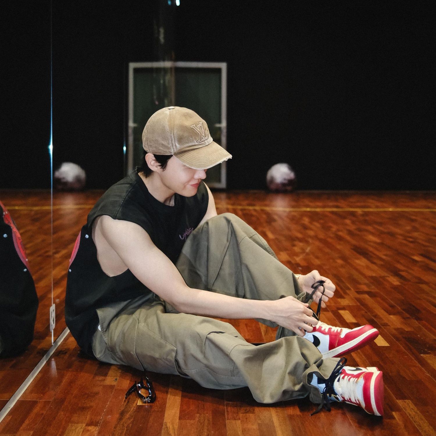 Latest photo of j-hope (BTS)