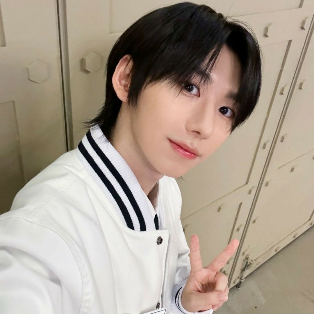 Recent activity shot of Park Han (AHOF)