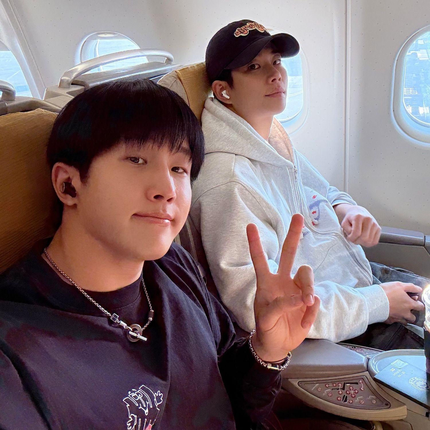 Latest photo of Jinjin (ASTRO)