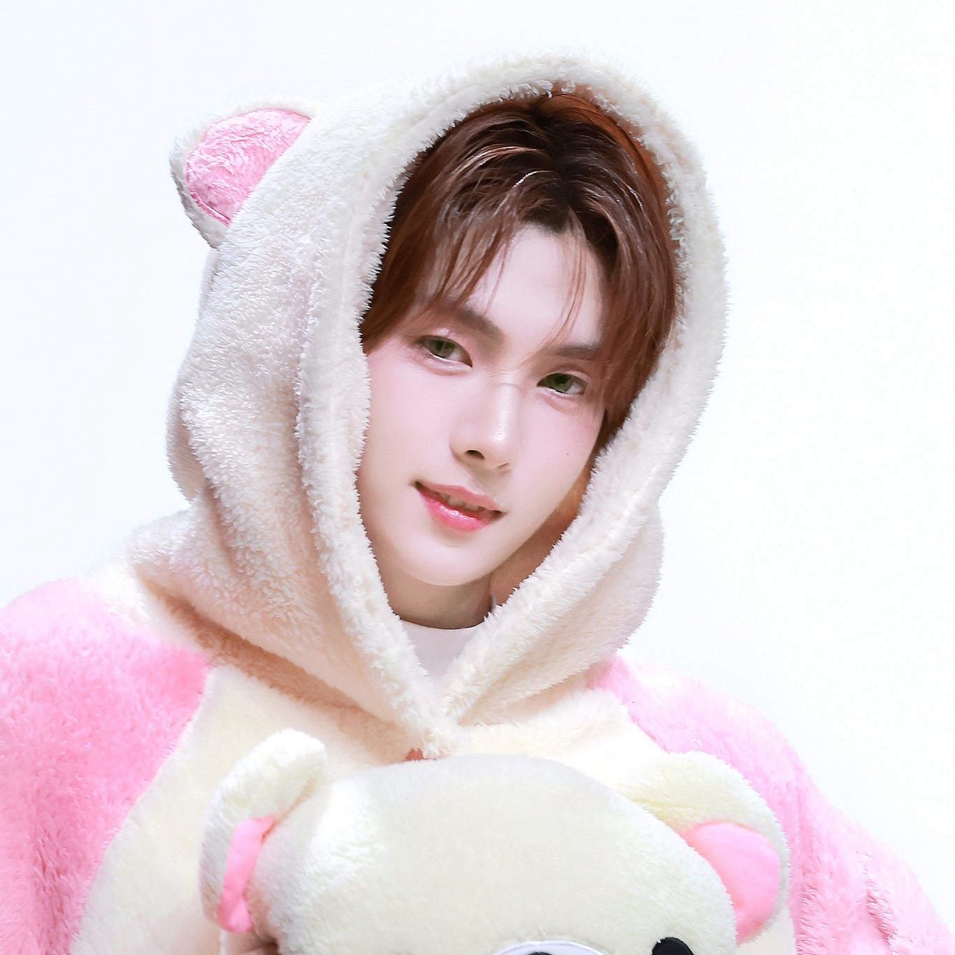 Recent activity shot of Youngjae (TWS)