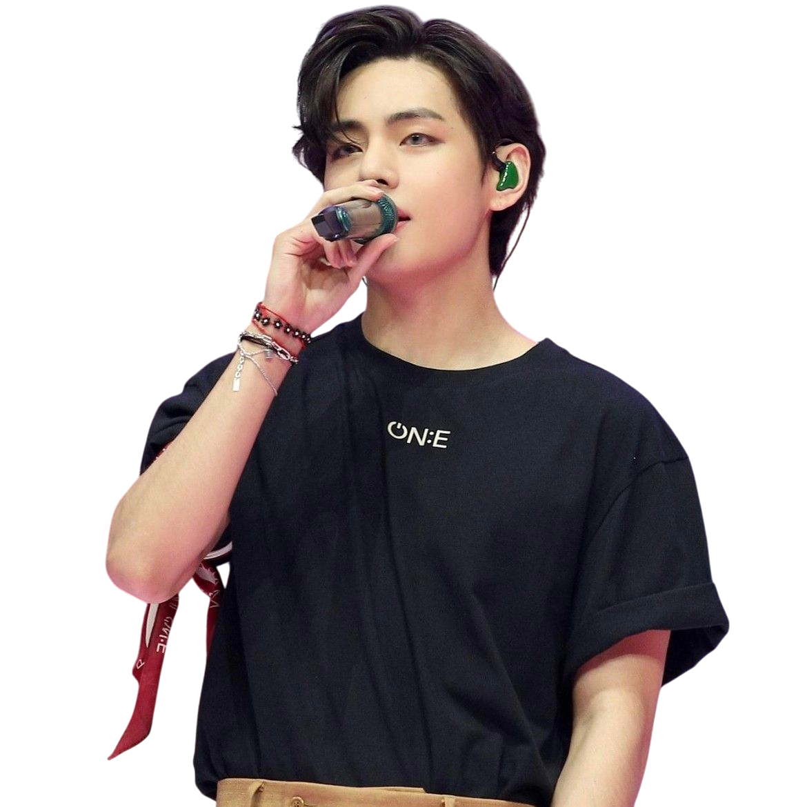 V (防彈少年團)的最新照片