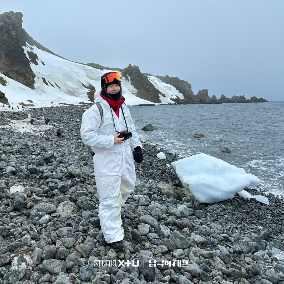 Behind-the-scenes cut of Suho (EXO)