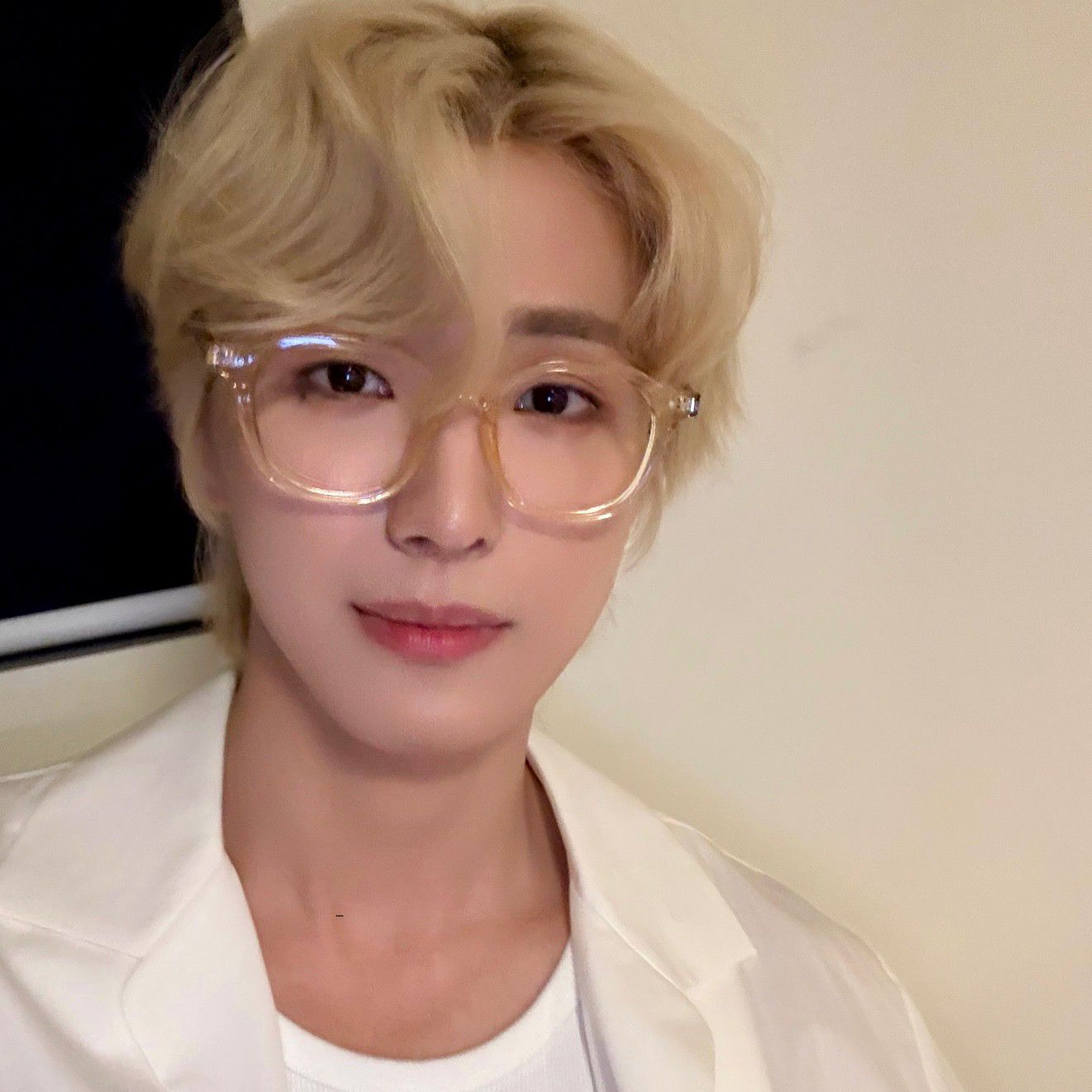 Latest photo of Yonghee (CIX)