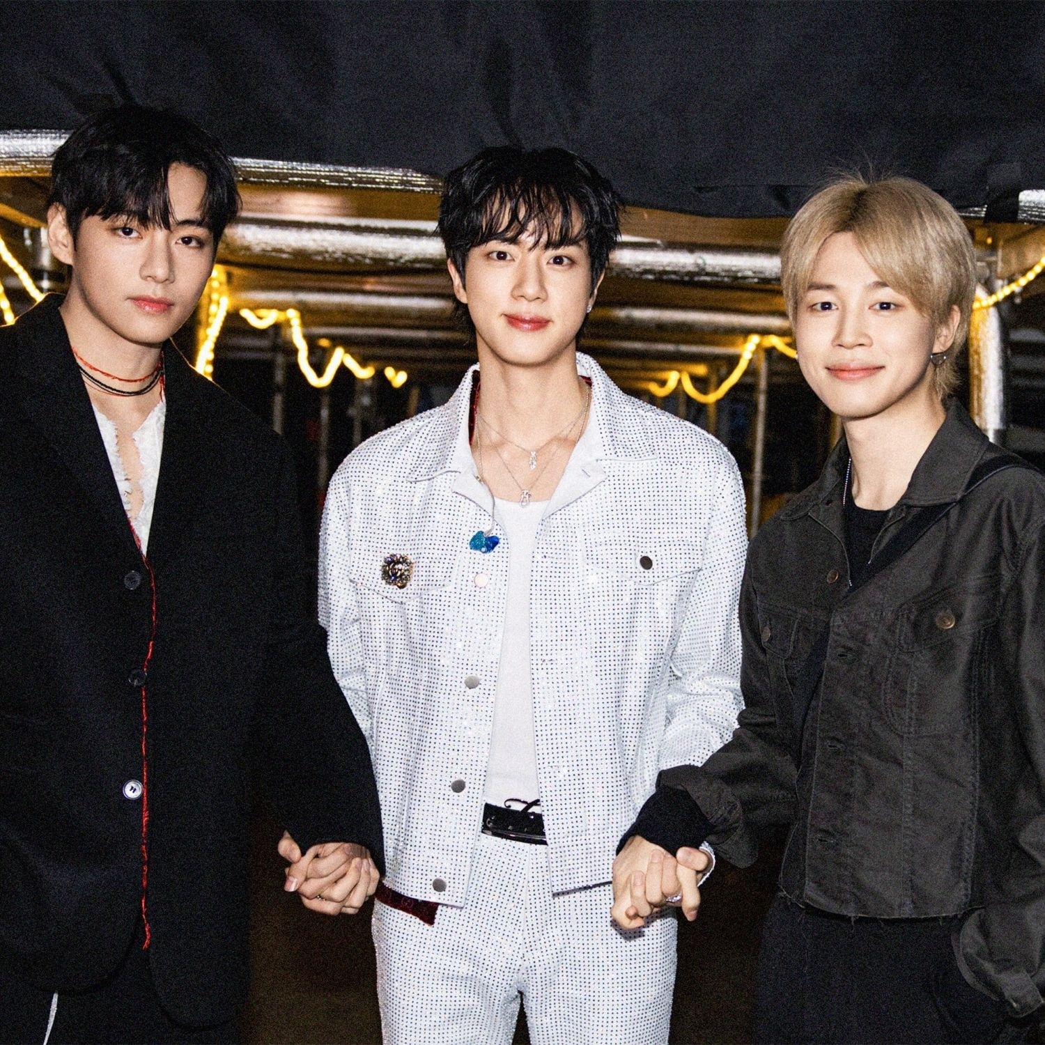 Foto terbaru V (BTS)