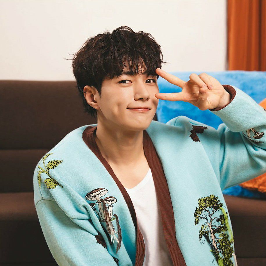 Latest photo of L (INFINITE)