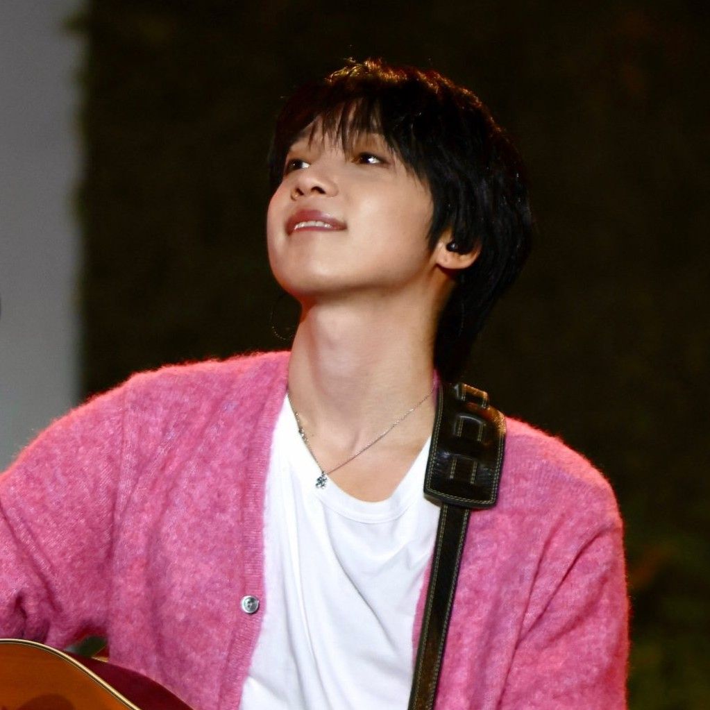 Recent activity shot of Jeong Sewoon