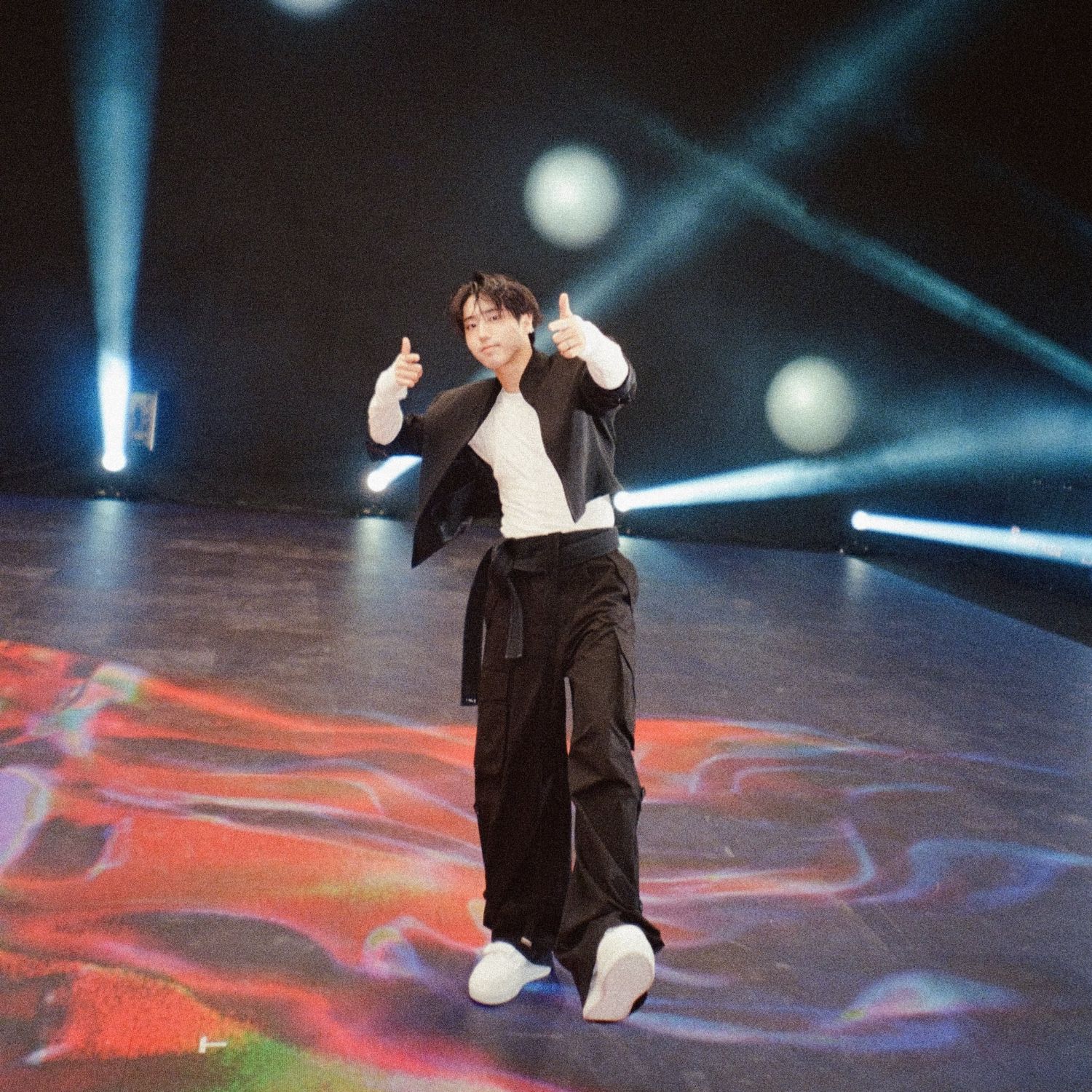 Behind-the-scenes cut of HAN (Stray Kids)