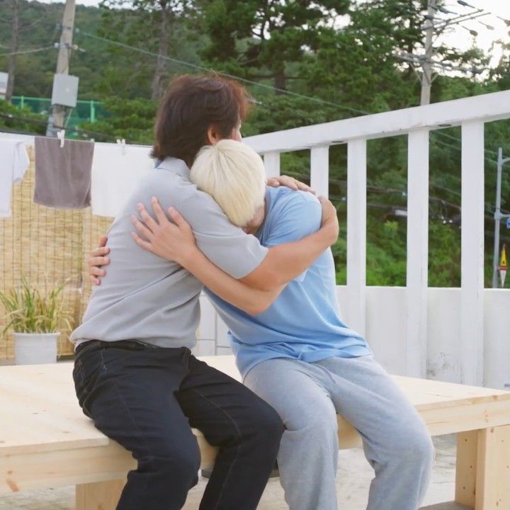 Behind-the-scenes cut of Jinjin (ASTRO)