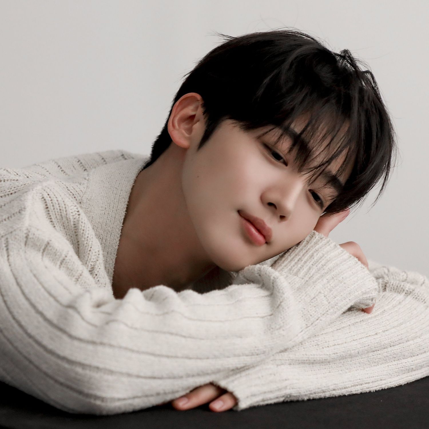 Latest photo of Kim Yohan (WEi)