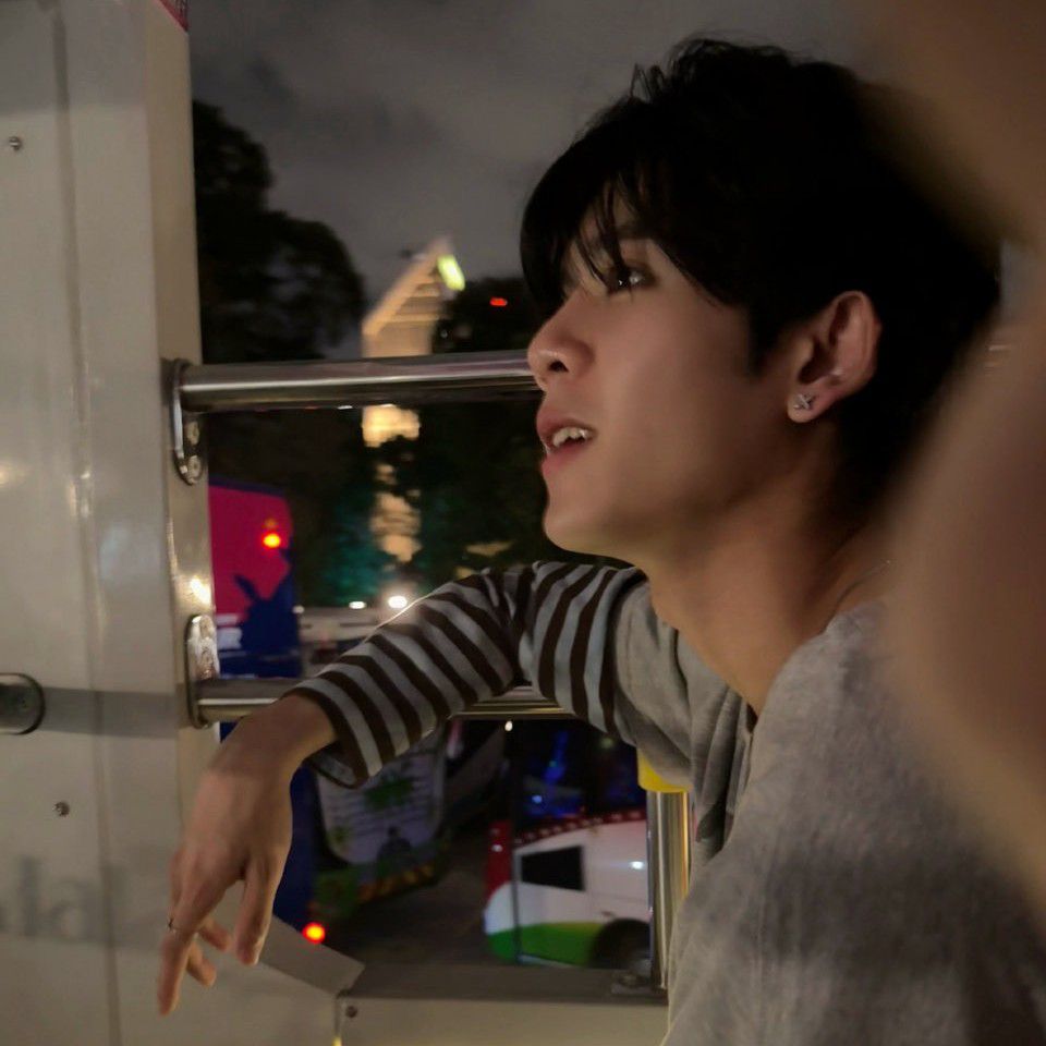 Behind-the-scenes cut of DORN (NexT1DE)