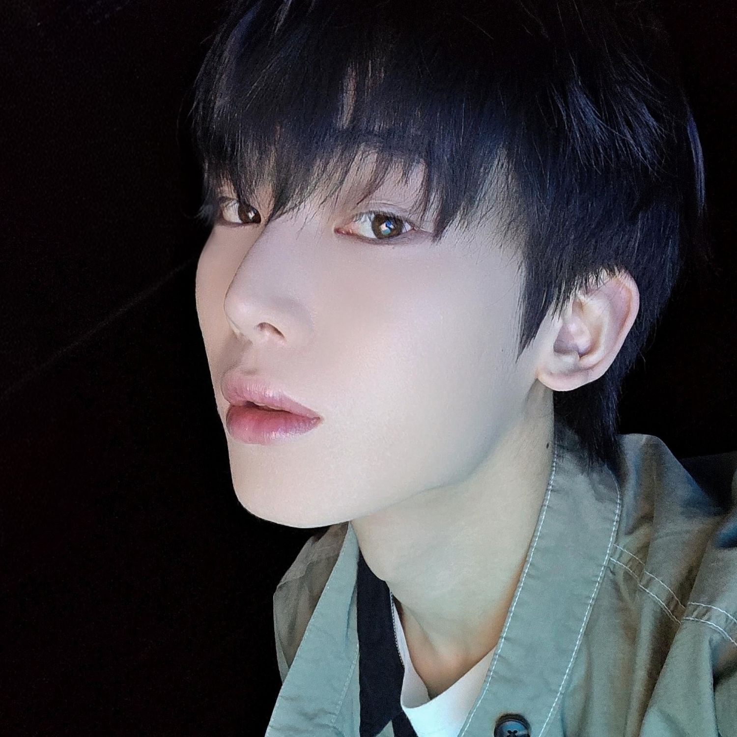 선우 (ENHYPEN) 최근 활동샷