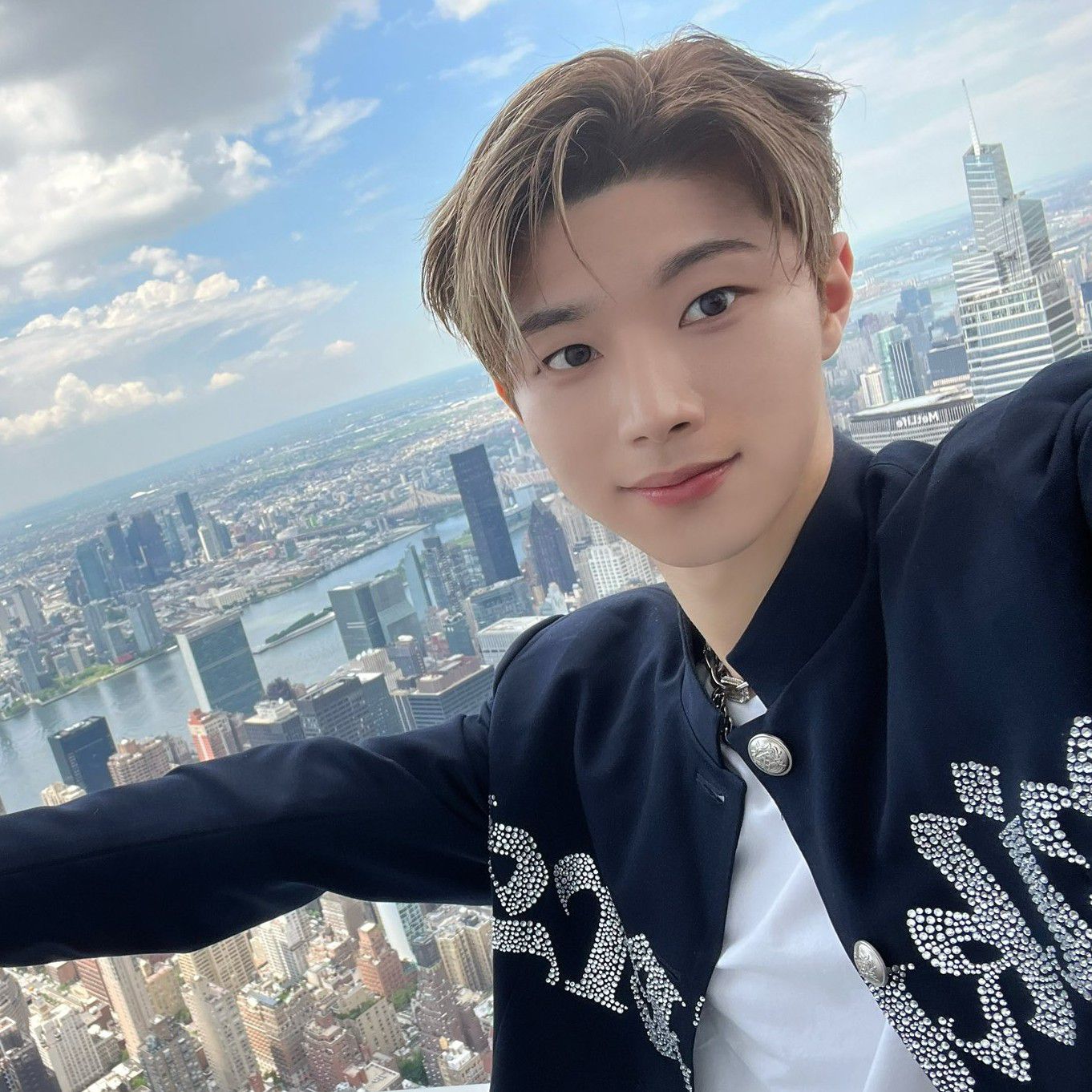 A moment captured by Hyunwoo (Xikers)'s fan