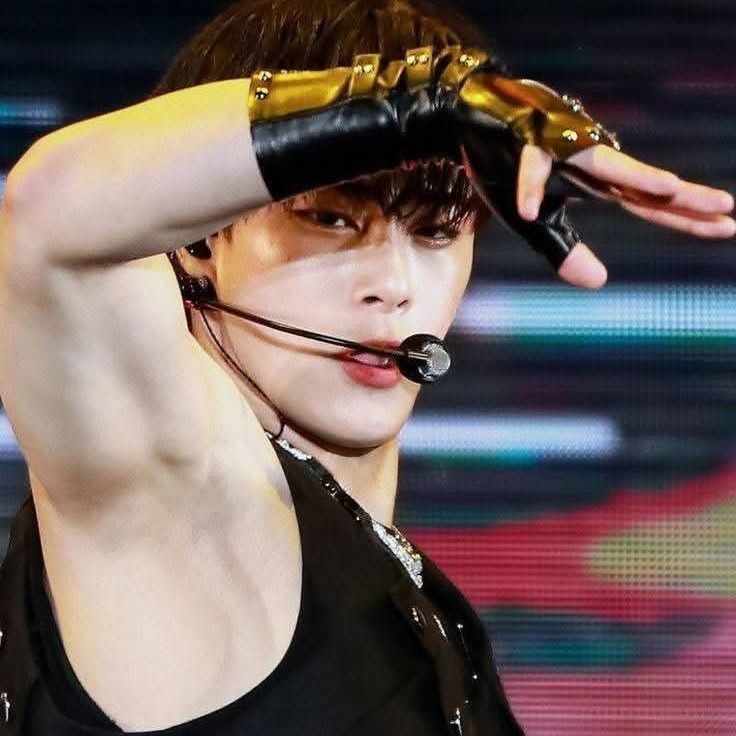 Latest photo of Moonbin (ASTRO)