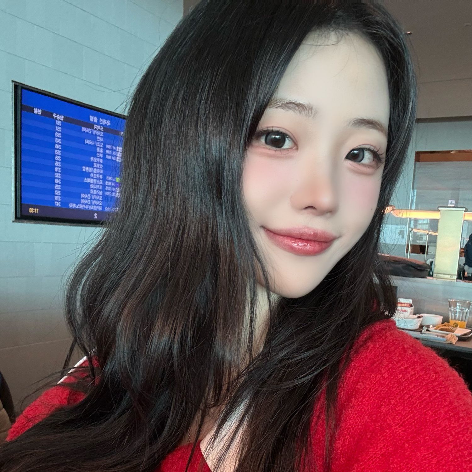 Recent activity shot of QWER