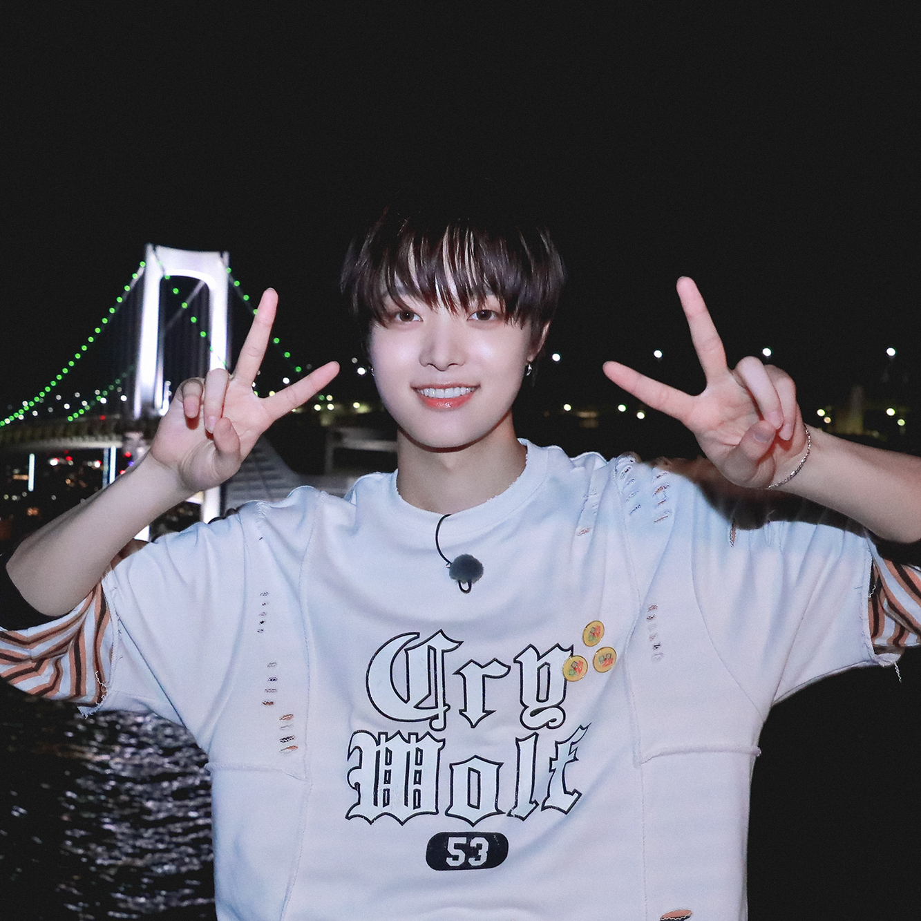 Recent activity shot of EJ (&TEAM)