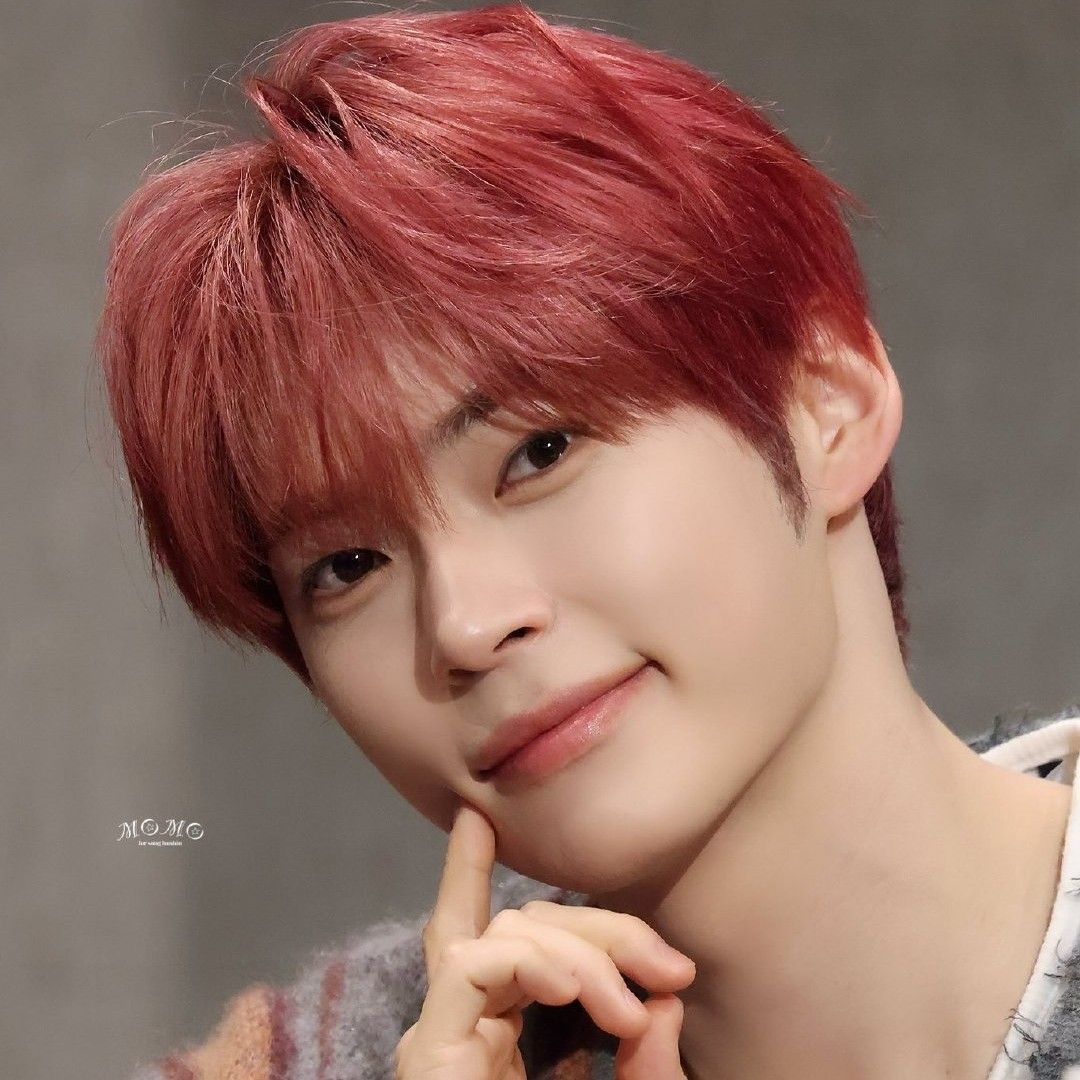 A moment captured by Sung Hanbin (ZEROBASEONE)'s fan