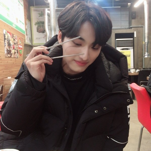 Recent activity shot of Seonghwa (ATEEZ)