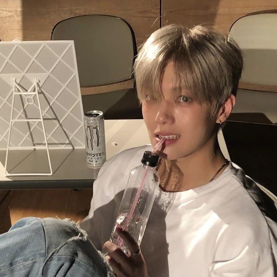 Recent activity shot of LEEJEONG (WHIB)