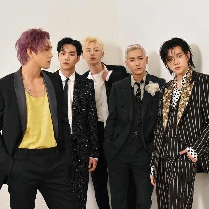 Latest photo of NU'EST