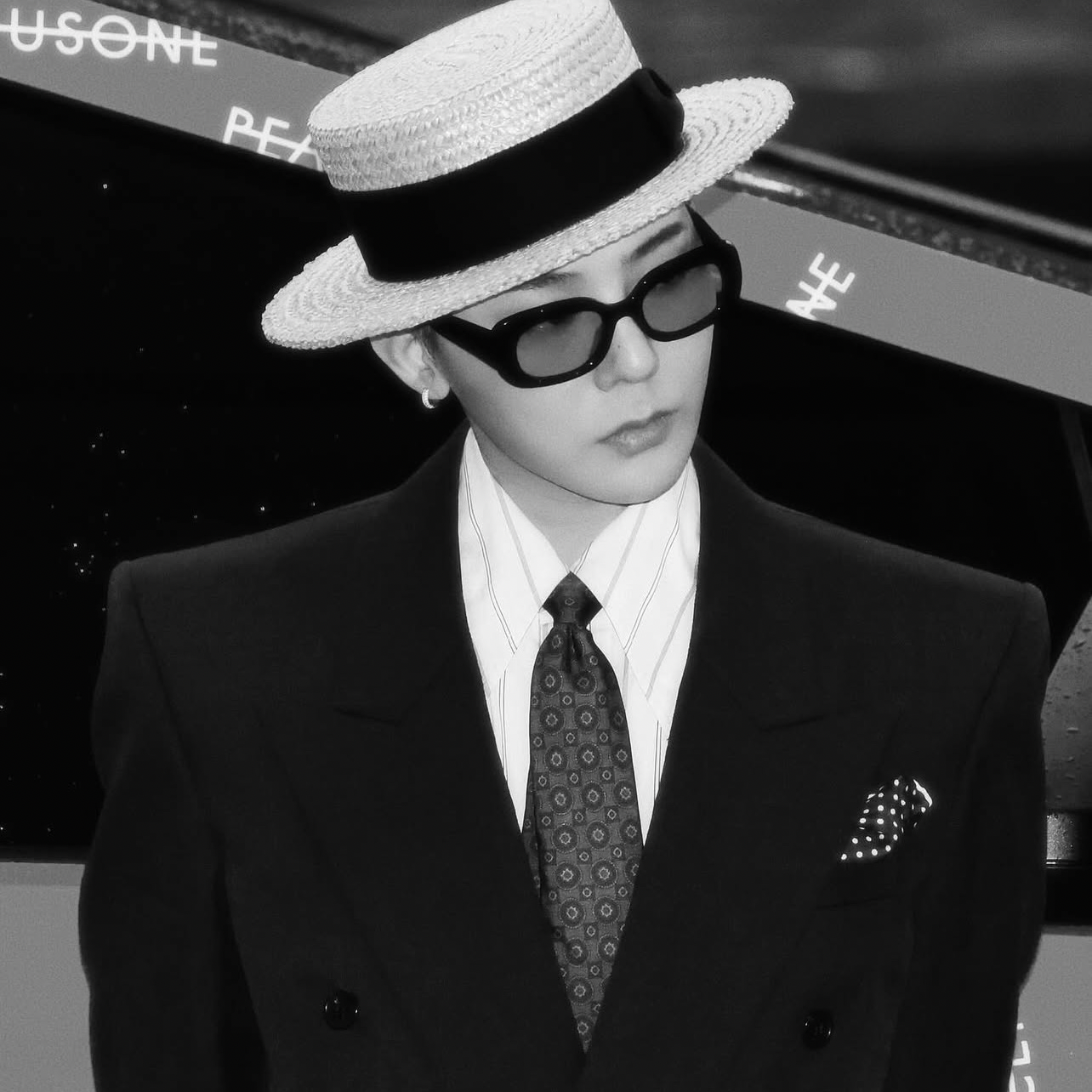 Recent activity shot of G-DRAGON (BIGBANG)