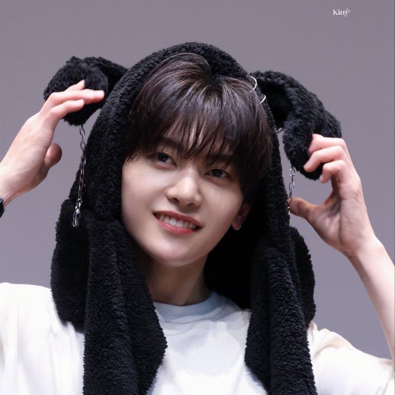 석매튜 (제로베이스원)의 비하인드 컷