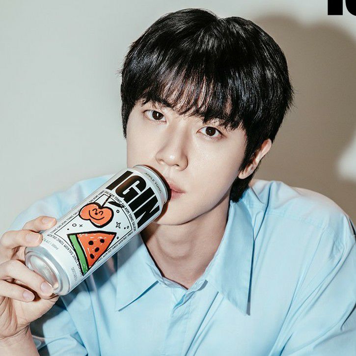 진 (방탄소년단)의 비하인드 컷