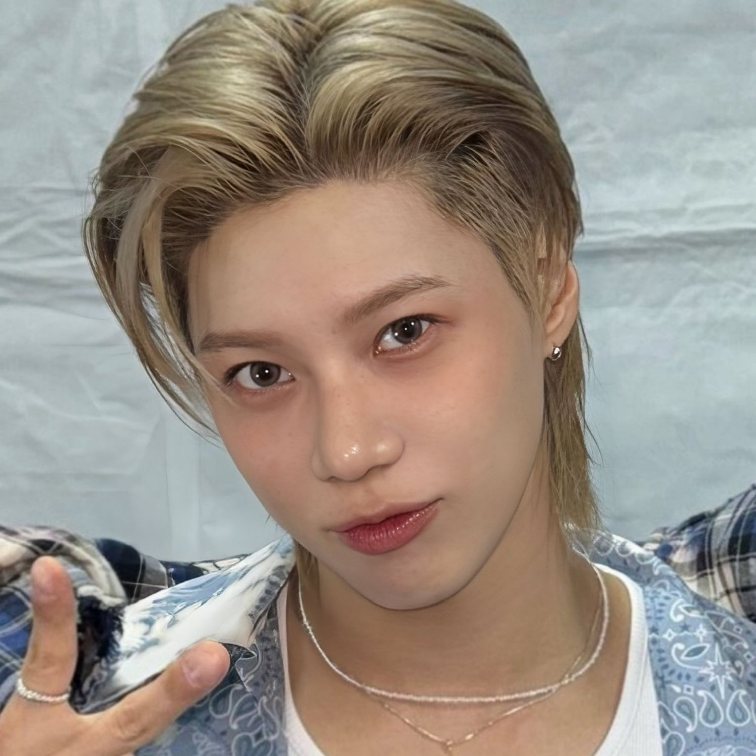Behind-the-scenes cut of Taemin (SHINee)