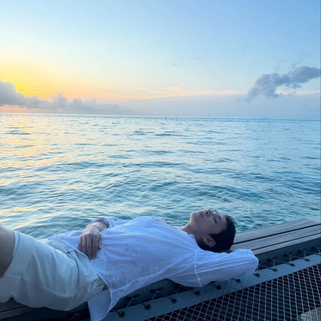 Latest photo of Joshua (SEVENTEEN)
