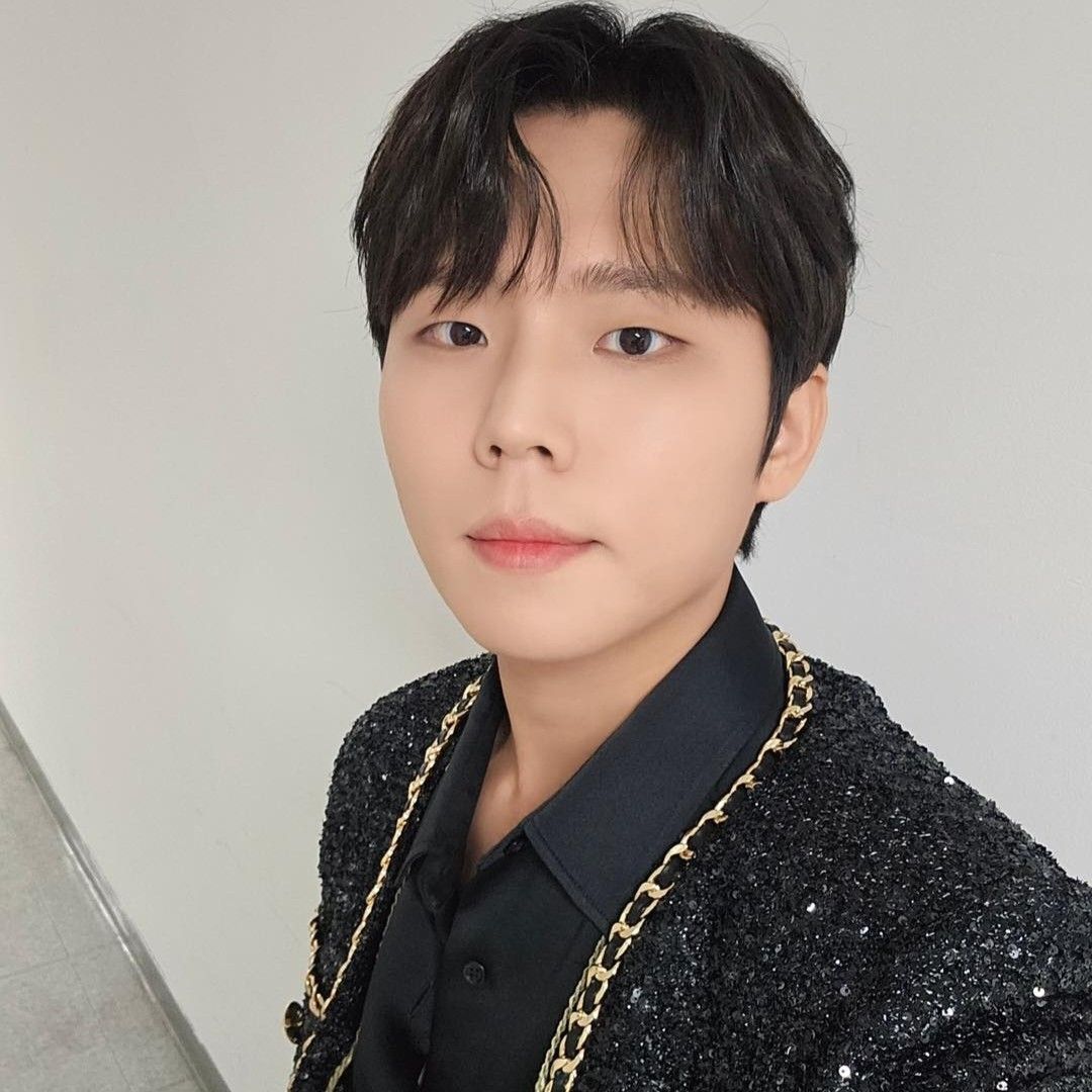 Recent activity shot of Jung Seunghwan