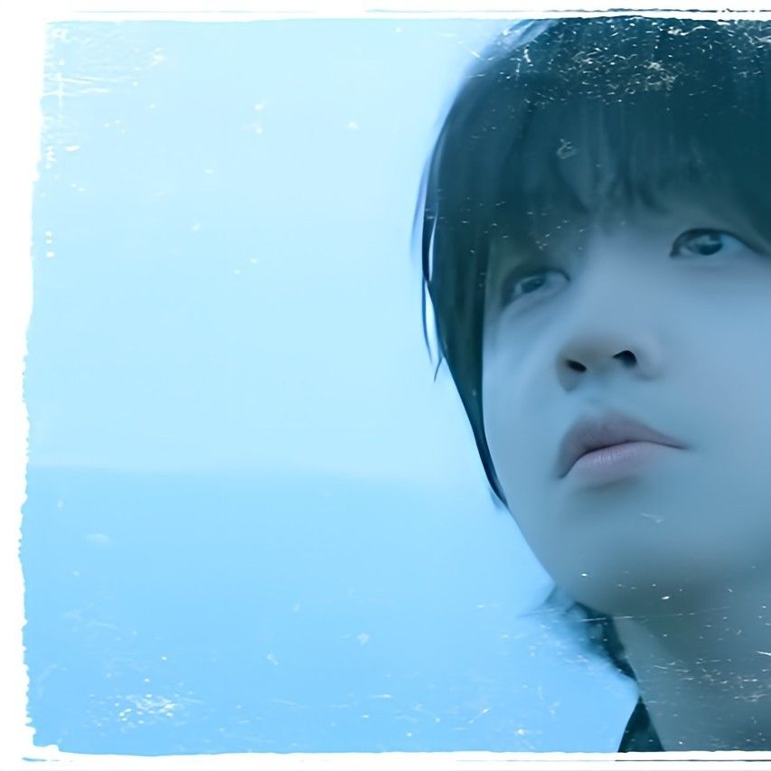 Recent activity shot of Wooseok (PENTAGON)