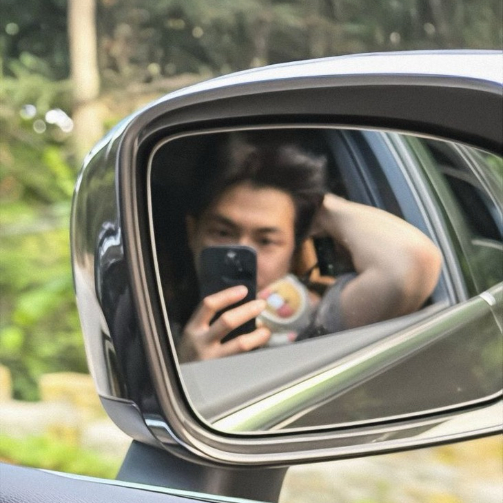 Behind-the-scenes cut of RM (BTS)