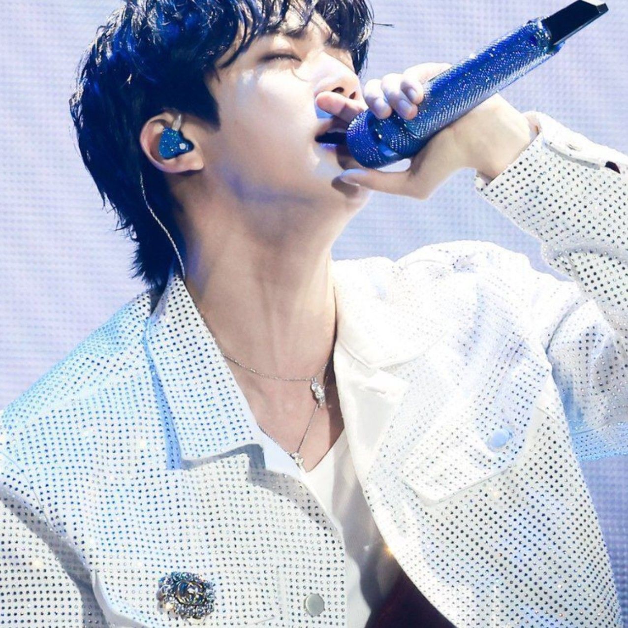 진 (방탄소년단)의 비하인드 컷