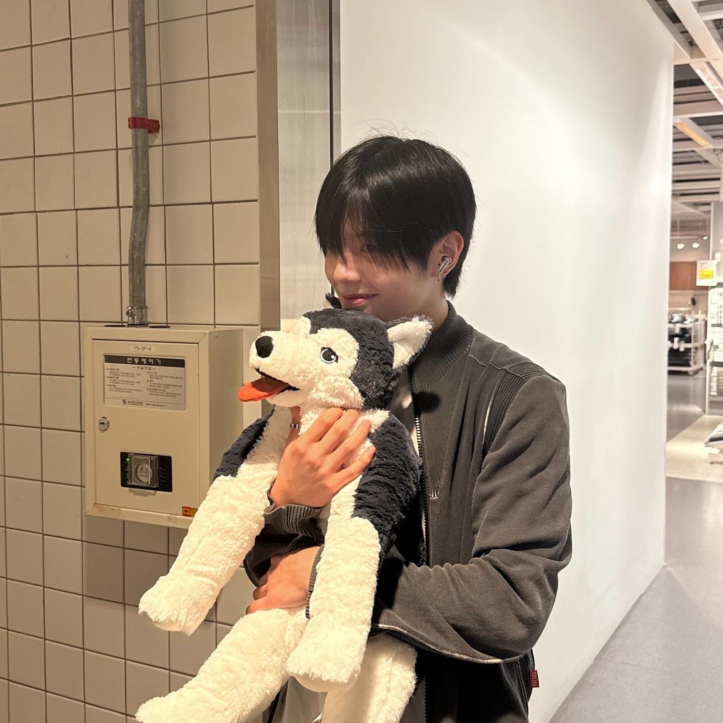 A moment captured by LEEJEONG (WHIB)'s fan