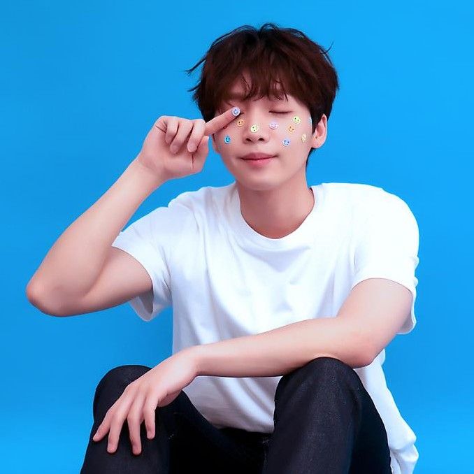 A moment captured by Jeong Sewoon's fan