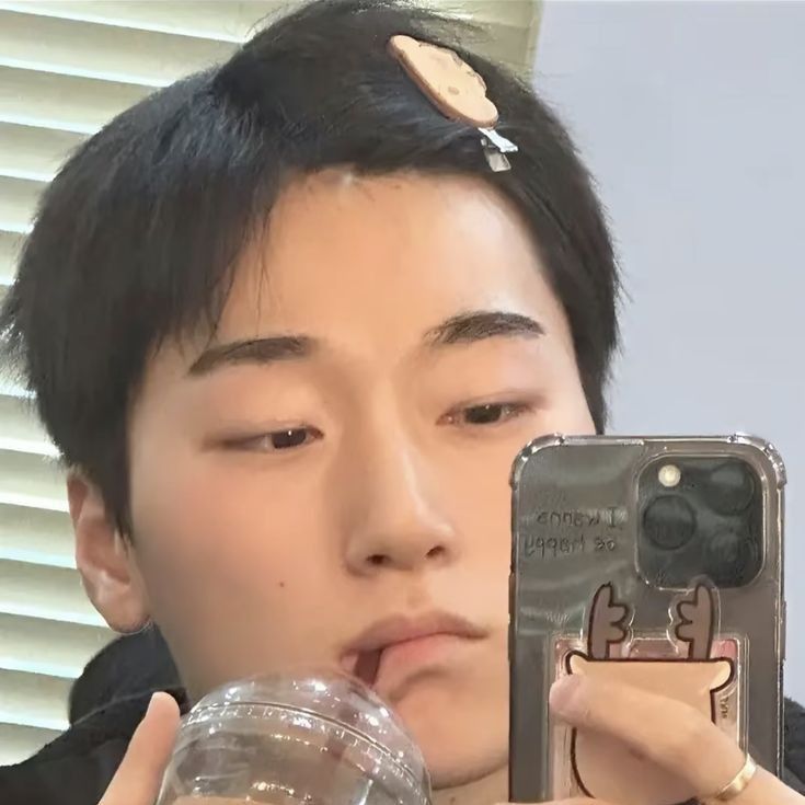 에이티즈의 비하인드 컷