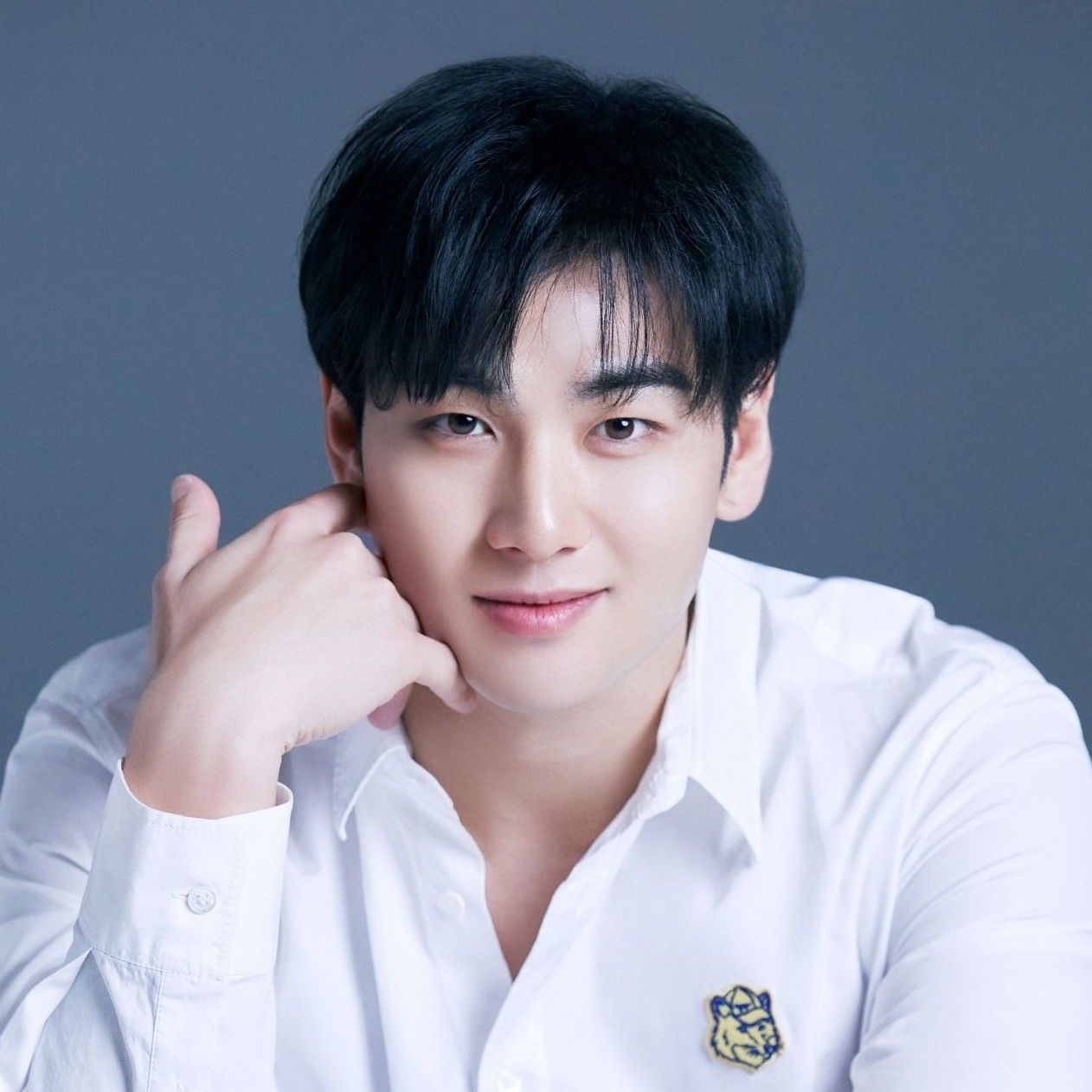 Behind-the-scenes cut of Baekho