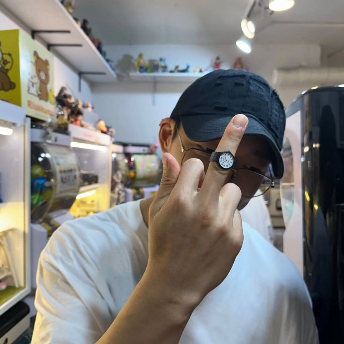 A moment captured by BOBBY (iKON)'s fan
