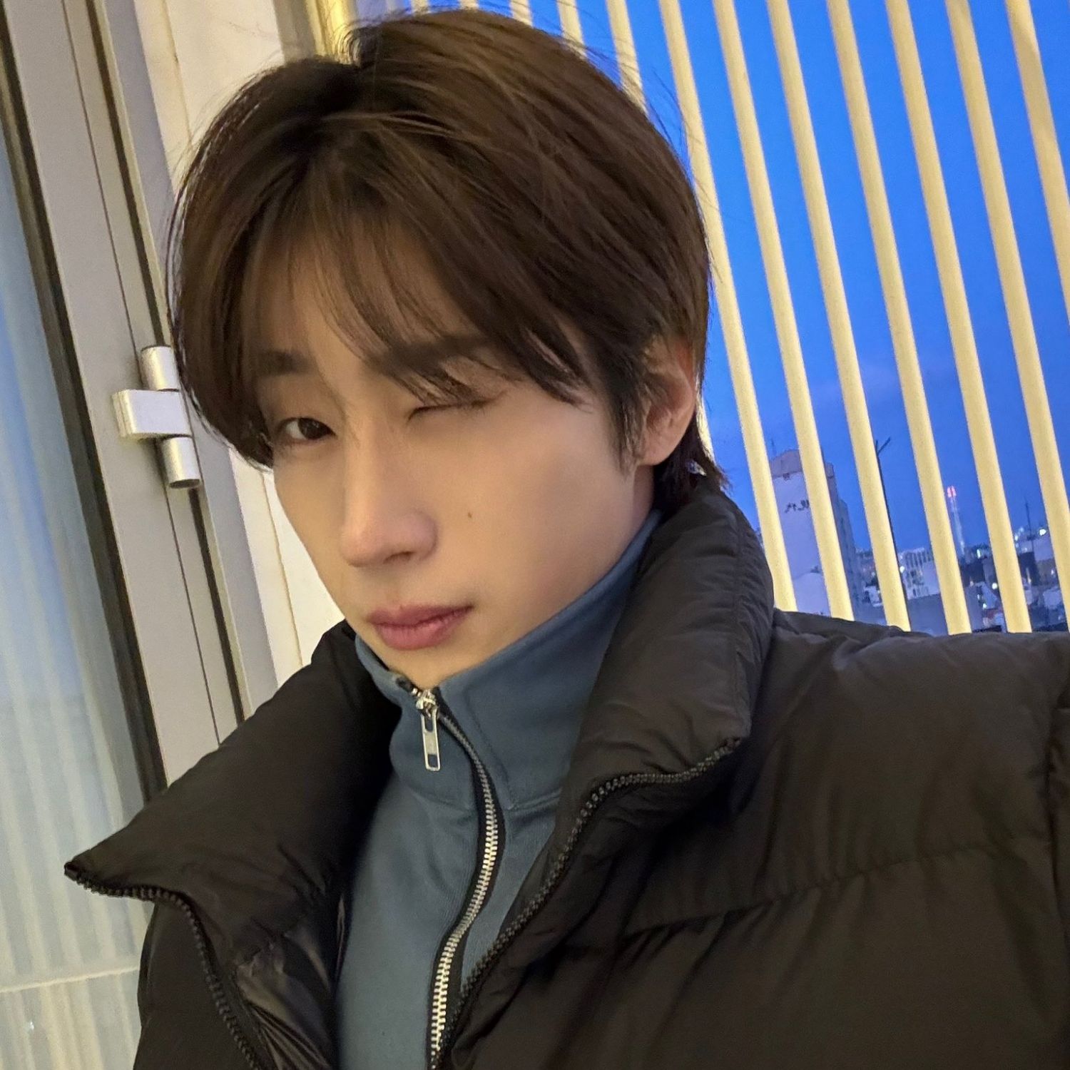 Behind-the-scenes cut of Han Seungwoo