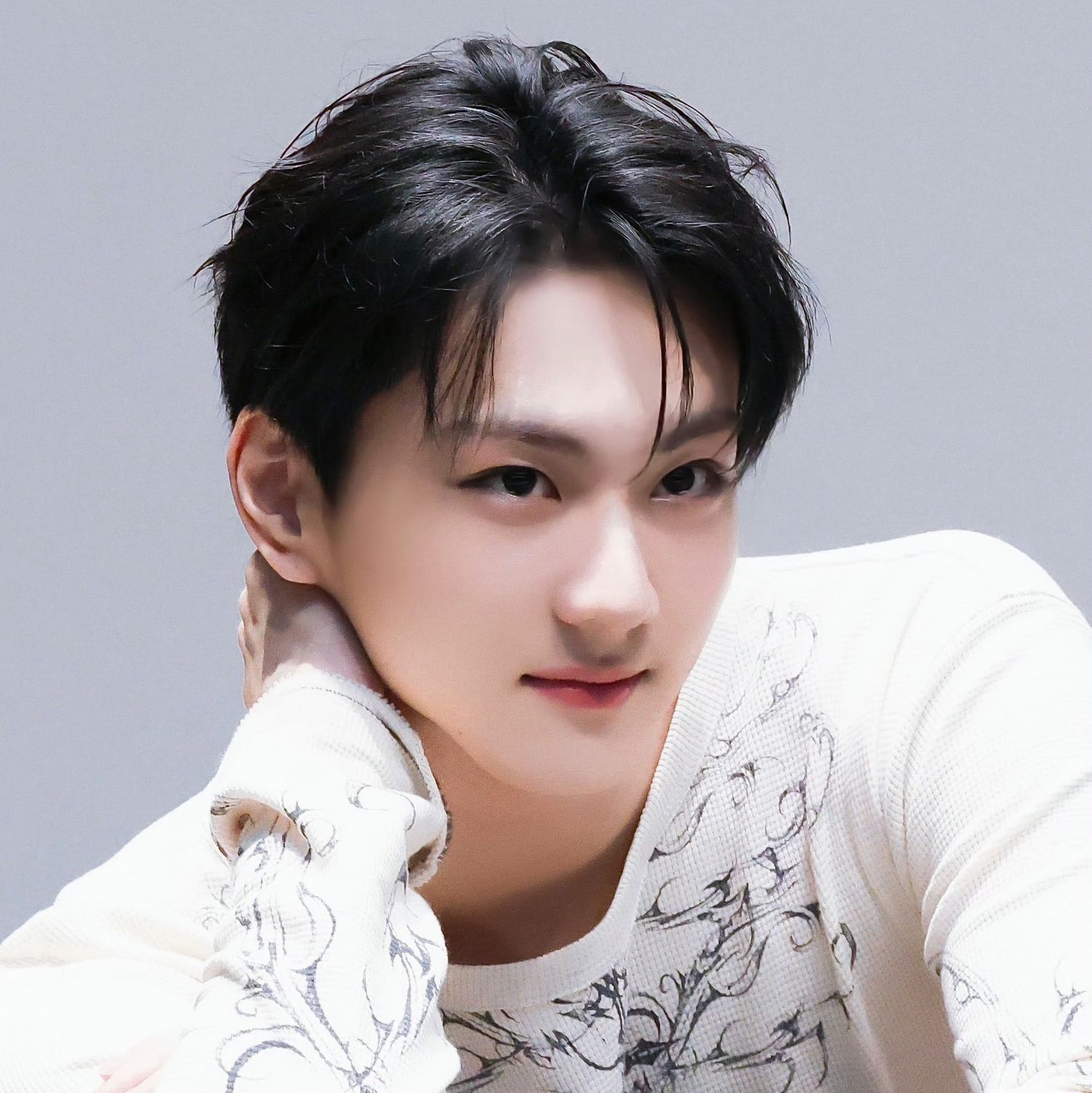 Latest photo of Jungwon (ENHYPEN)