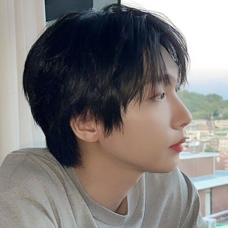 A moment captured by Jeong Sewoon's fan