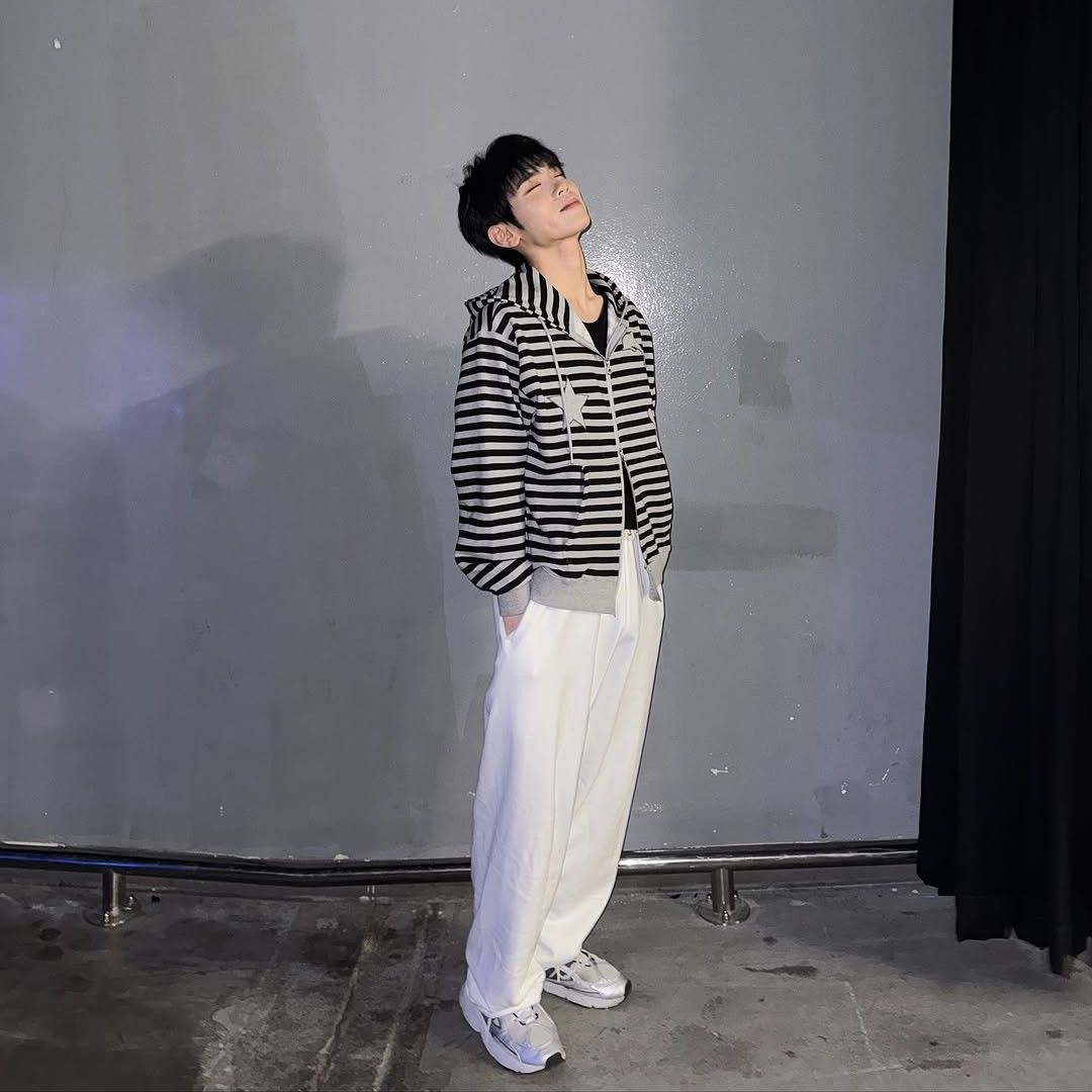 Latest photo of Kim Taerae (ZEROBASEONE)